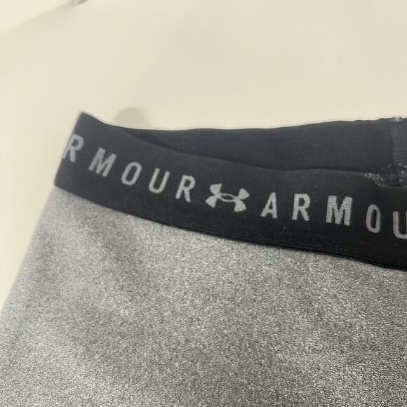 Under Armour HeatGear Armour Shorty Women's Compression Shorts Gray Medium - Picture 2 of 7